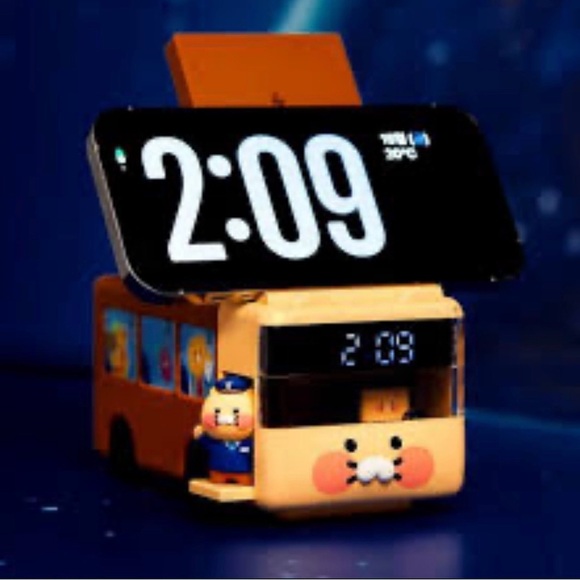✨Hostpick✨CHOONSIK Bus 2IN1 Wireless Charger & LED Clock - Picture 5 of 6